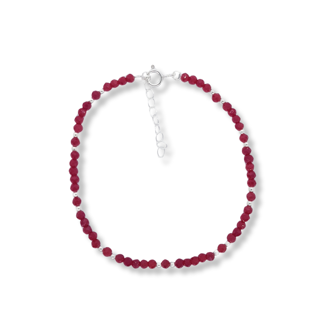PULSERA DE CRISTALES ROJA CON DETALLES EN PLATA